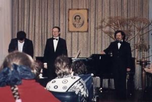 Aleksander Makarow - domra, Dymitr Czasowitin - piano, Siergiej Urywajew - piano (Sankt Petersburg)